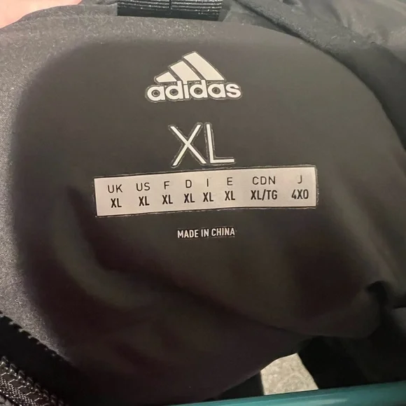 Adidas Black Puffer Jacket with Quilted Design. Won’t once - Picture 3 of 5